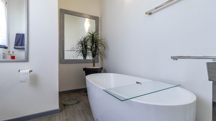 3 Bedroom Property for Sale in Lampiesbaai Western Cape